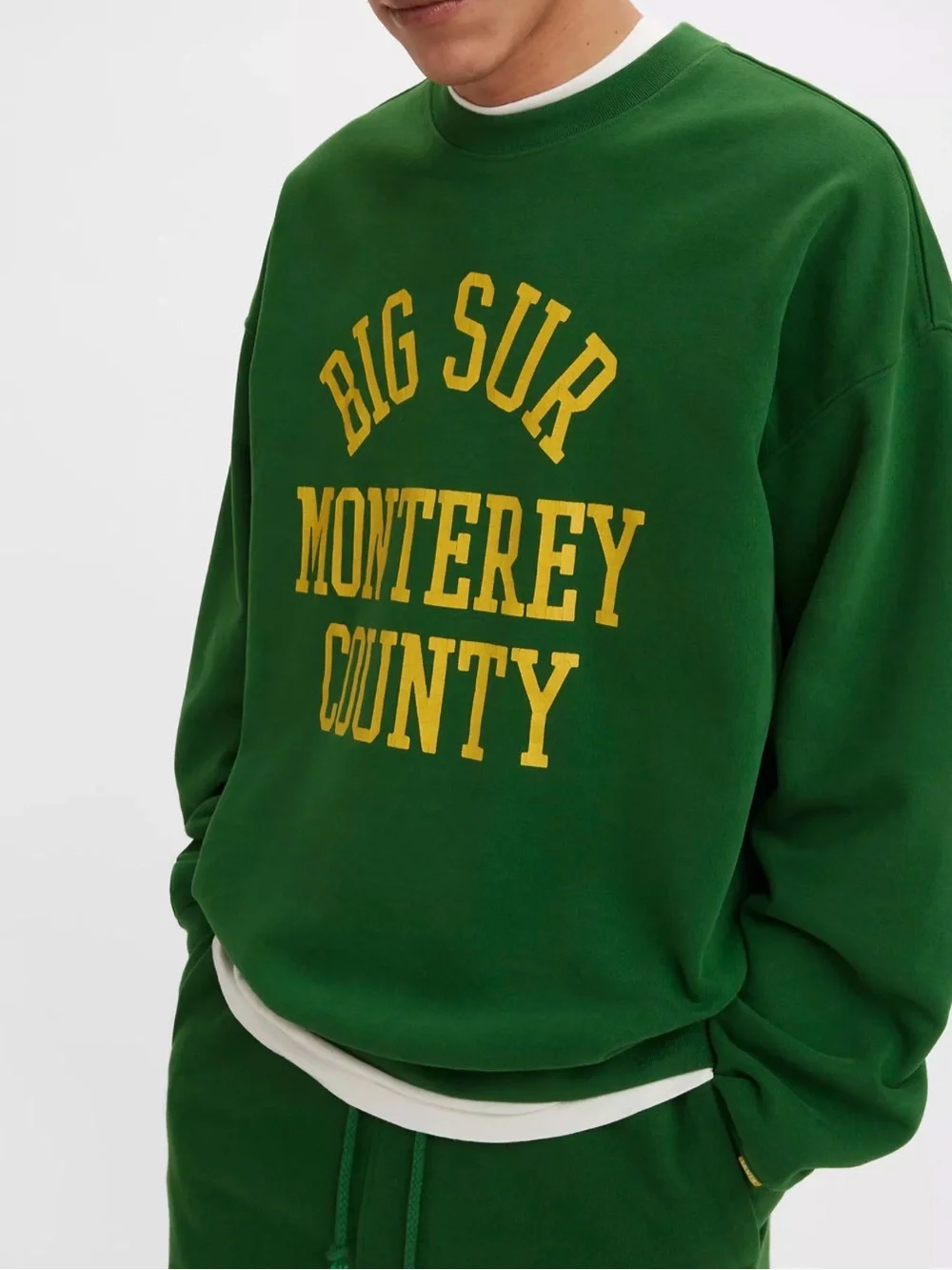 Levi's Gold Tab™ Crewneck Sweatshirt in the Green Size Small